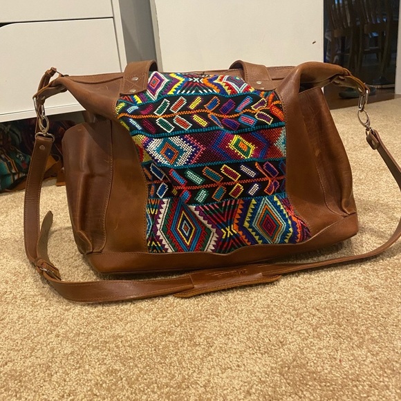 Maria’s artisan shop wheat weekender - Picture 1 of 5